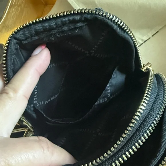 Unisex Crossbody clutch - Picture 6 of 7